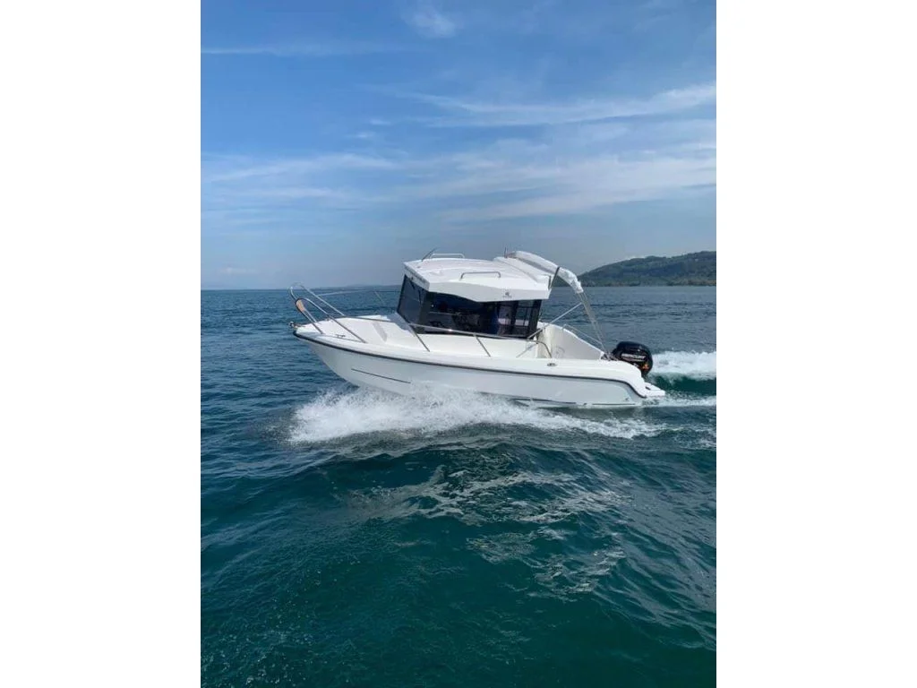 boat007202606252215282499460