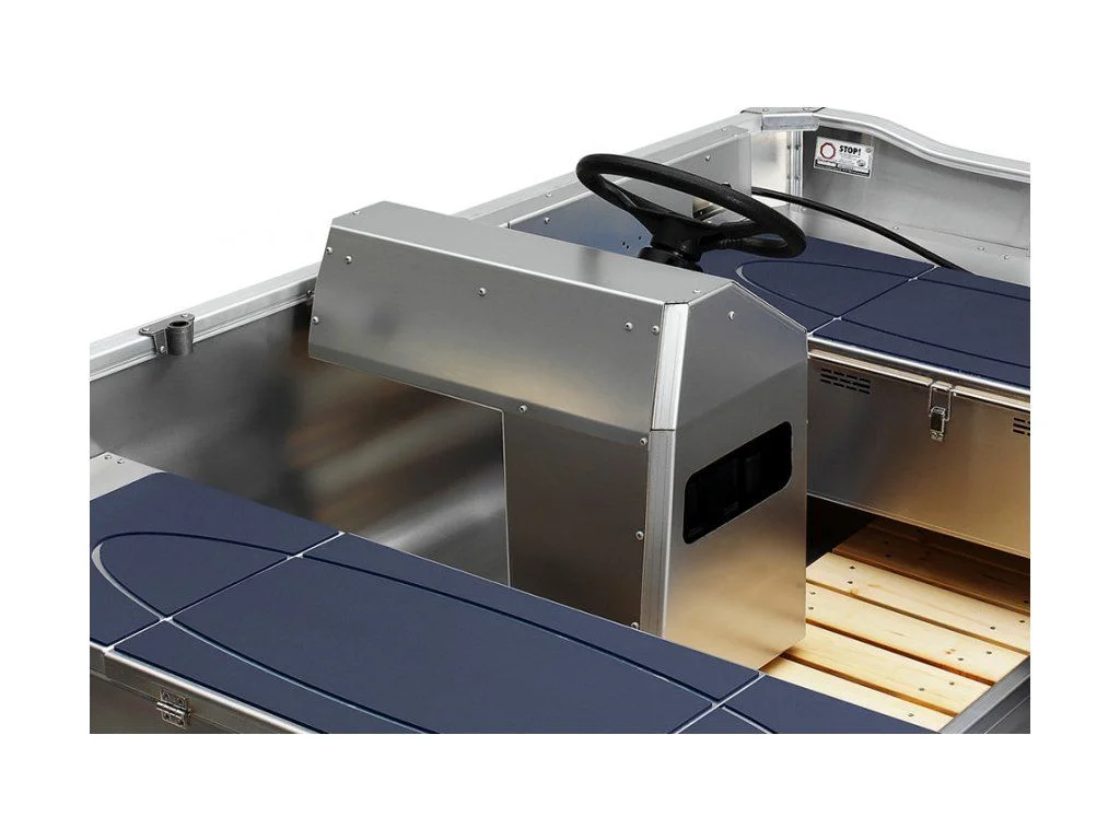 boat007202606252300062504836